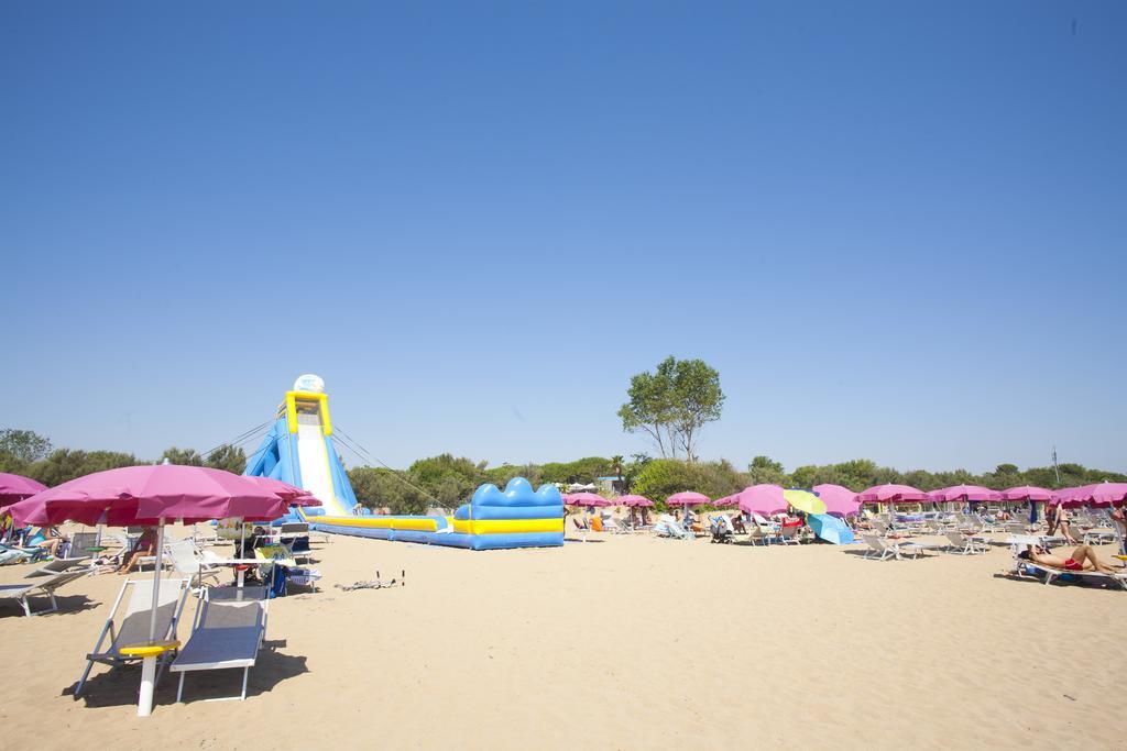 Camping Village Pino Mare Lignano Sabbiadoro Buitenkant foto