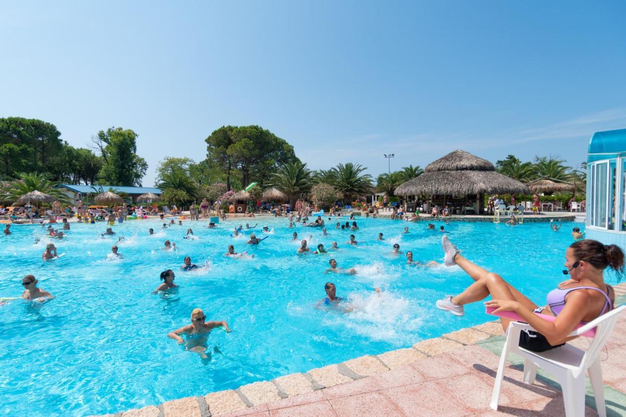 Camping Village Pino Mare Lignano Sabbiadoro Buitenkant foto